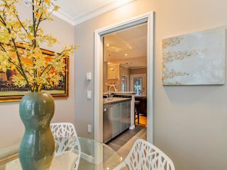 Photo 3: 100 1068 HORNBY STREET in Vancouver: Downtown VW Townhouse for sale (Vancouver West)  : MLS®# R2615995