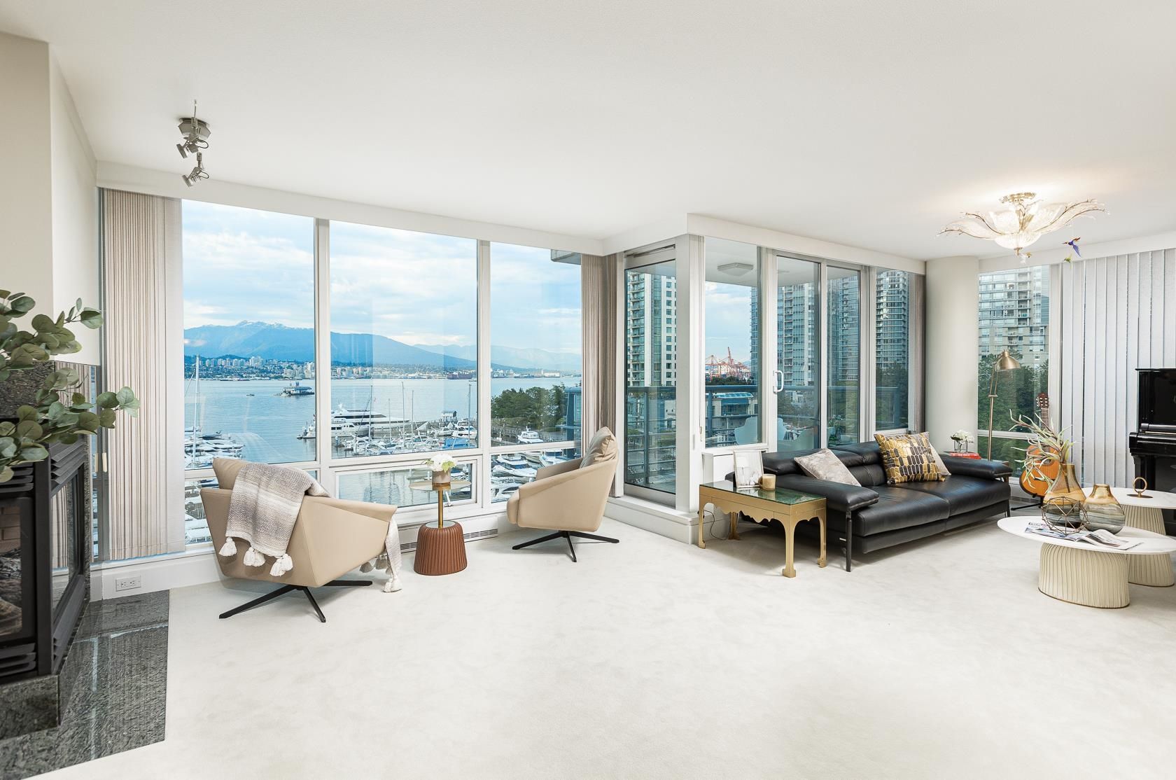 Main Photo: 602 499 BROUGHTON Street in Vancouver: Coal Harbour Condo for sale (Vancouver West)  : MLS®# R2707148