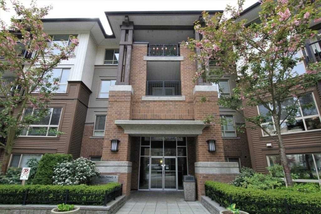 Main Photo: 411 11665 HANEY BYPASS in Maple Ridge: East Central Condo for sale : MLS®# R2263527