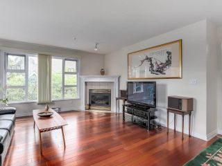 Photo 4: 307 988 W 54TH Avenue in Vancouver: South Cambie Condo for sale in "HAWTHORNE VILLA" (Vancouver West)  : MLS®# R2284275