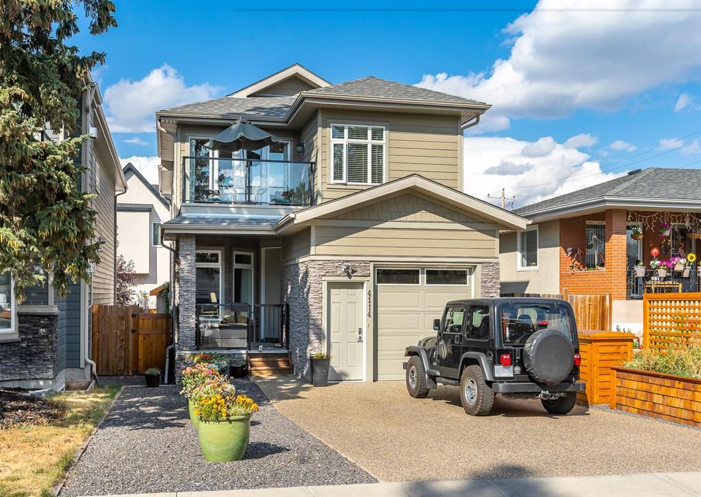 Main Photo: 4114 15 Avenue SW in Calgary: Rosscarrock Detached for sale : MLS®# A2001050