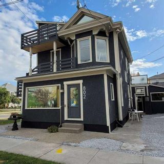 Photo 1: 802 9 Street SE in Calgary: Inglewood Detached for sale : MLS®# A2110768