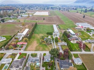 Photo 15: 10399 MCSWEEN Road in Chilliwack: Fairfield Island House for sale : MLS®# R2816238