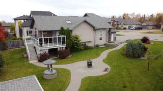 Photo 2: 11207 110 Ave. close in Fairview: A-0107 Detached for sale : MLS®# A2083157