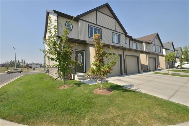 Main Photo: 41 COPPERPOND Landing SE in Calgary: Copperfield Row/Townhouse for sale : MLS®# C4299503