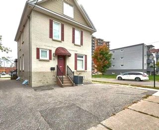 Photo 1: 25 Colborne Street W in Oshawa: O'Neill House (3-Storey) for sale : MLS®# E6036388