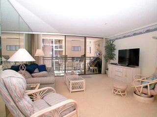 Photo 2: PACIFIC BEACH Residential for sale or rent : 2 bedrooms : 3916 RIVIERA #406 in San Diego