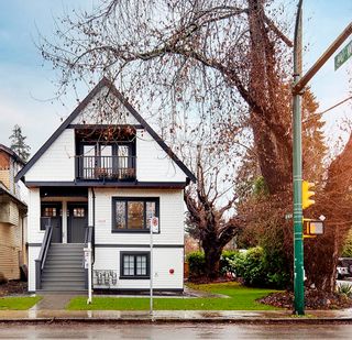 Photo 38: 1848 MACDONALD Street in Vancouver: Kitsilano House for sale (Vancouver West)  : MLS®# R2756059