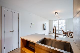 Photo 11: 704 565 SMITHE Street in Vancouver: Downtown VW Condo for sale in "VITA @ SYMPHONY PLACE" (Vancouver West)  : MLS®# R2857977