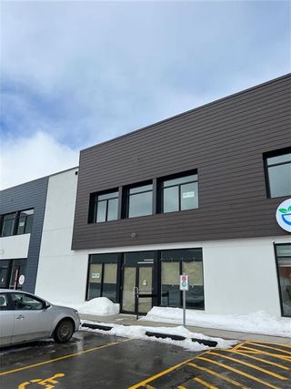 Photo 1: 7 2358 McPhillips Street in Winnipeg: Industrial / Commercial / Investment for sale (4F)  : MLS®# 202301810