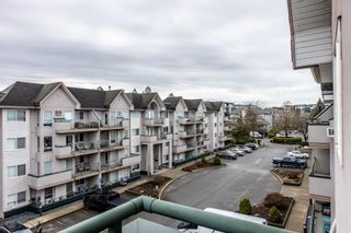 Photo 31: 413 33738 KING Road in Abbotsford: Central Abbotsford Condo for sale in "College Park Place" : MLS®# R2844611