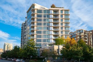 Photo 38: 167 W 2nd Street in North Vancouver: Lower Lonsdale Townhouse for sale : MLS®# R2214867