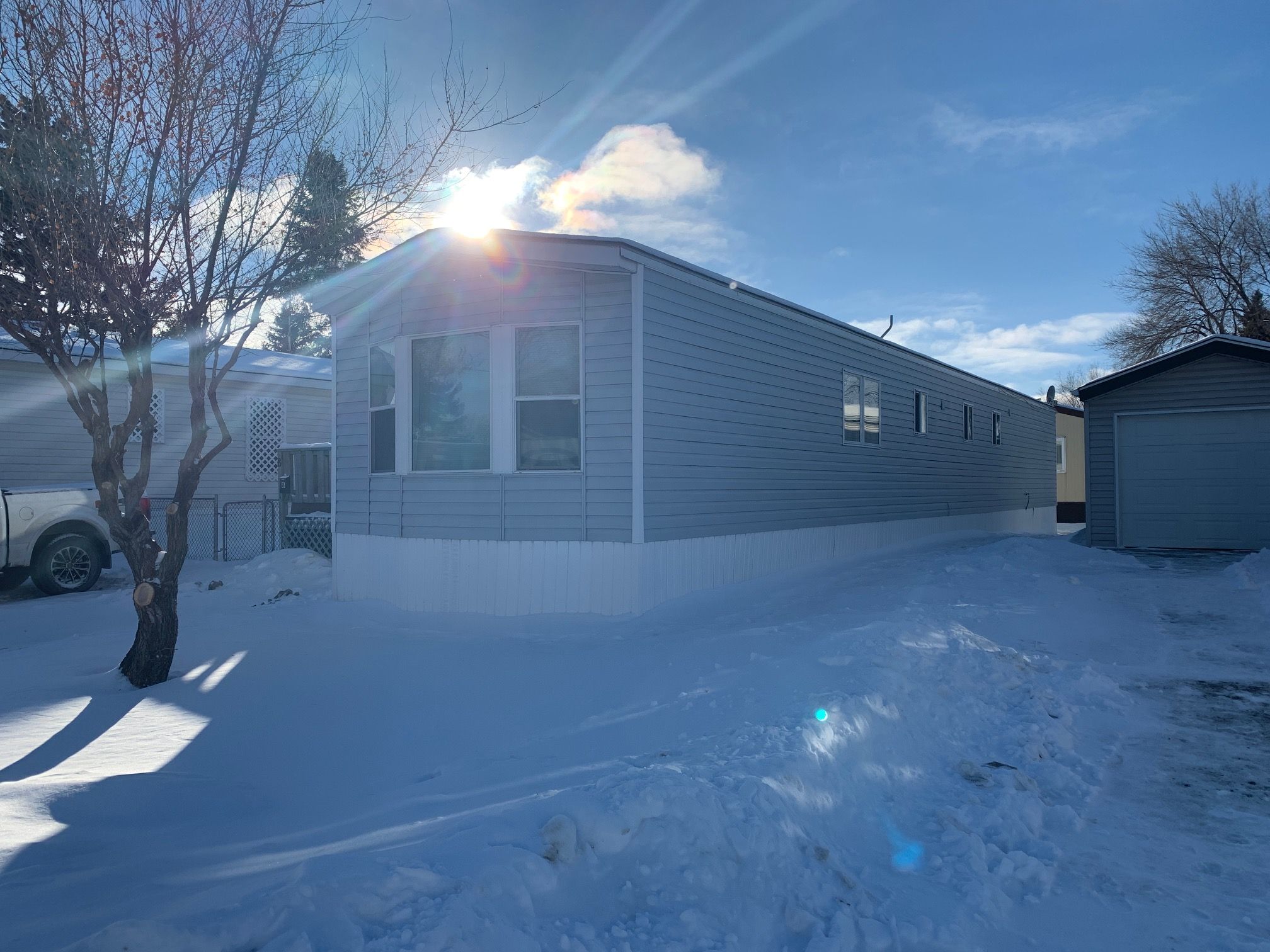 Main Photo: 8 Spine Drive in Winnipeg: St Vital Mobile Home for sale (2F) 