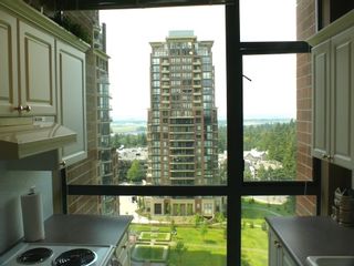 Photo 11: 1408 6837 STATION HILL Drive in Burnaby: South Slope Condo for sale in "THE CLARIDGES - CITY IN THE PARK" (Burnaby South)  : MLS®# V770790