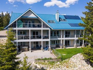 Photo 1: 2565 TECUMSEH Road: Crowsnest Pass Detached for sale : MLS®# A2057631