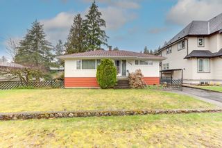 Photo 1: 480 MONTGOMERY Street in Coquitlam: Central Coquitlam House for sale : MLS®# R2767042