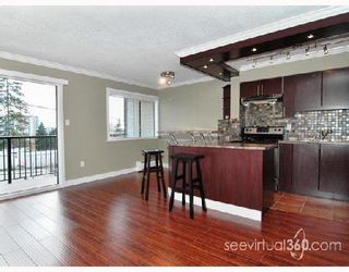 Photo 4: 209 803 QUEENS Avenue in New_Westminster: Uptown NW Condo for sale in "Sundayle Manor" (New Westminster)  : MLS®# V700297