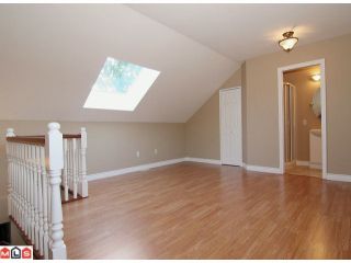 Photo 9: 18881 62A Avenue in Surrey: Cloverdale BC House for sale (Cloverdale)  : MLS®# F1123012