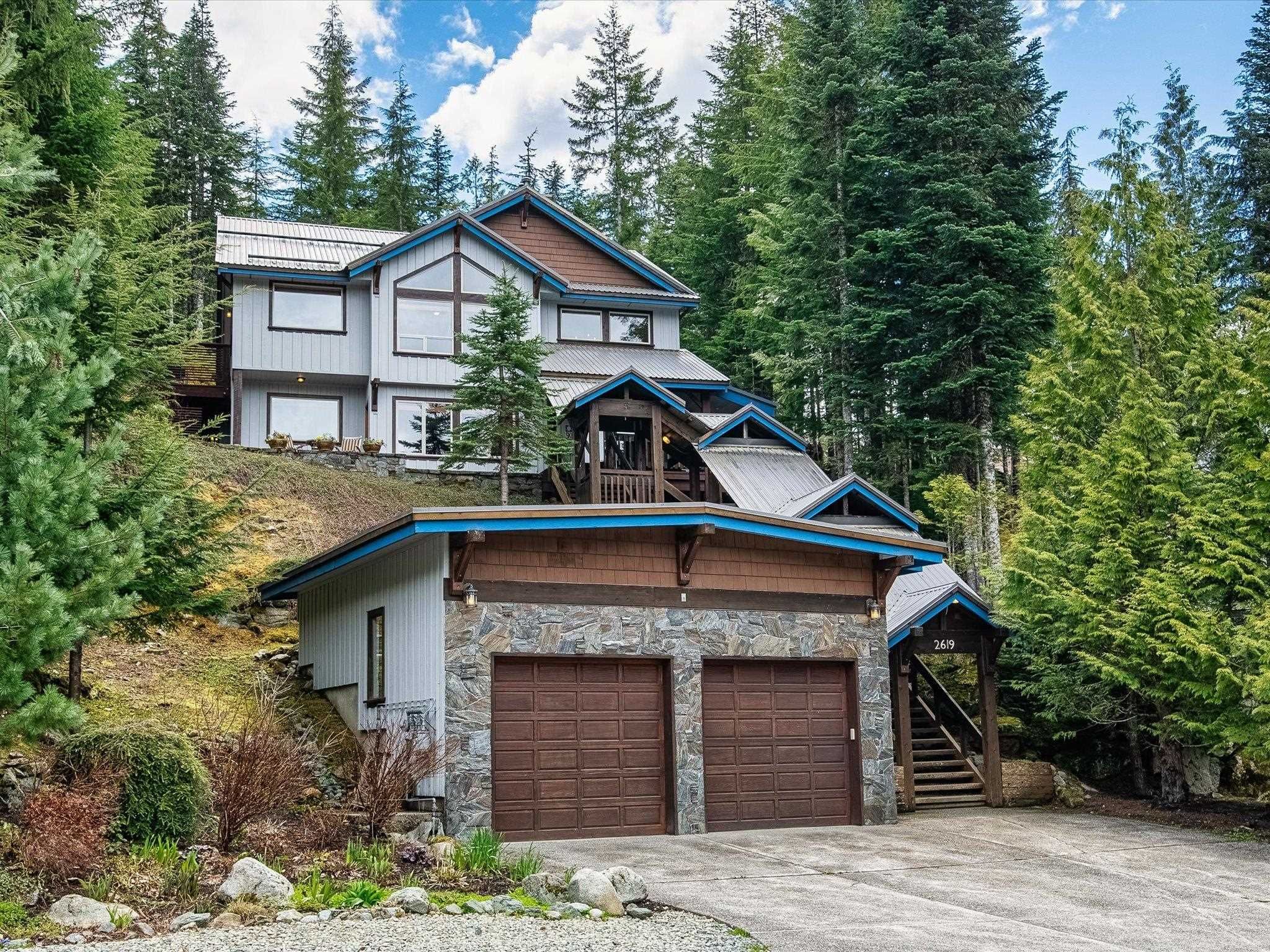 Main Photo: 2619 WOLVERINE Crescent in Whistler: Nordic House for sale : MLS®# R2691341