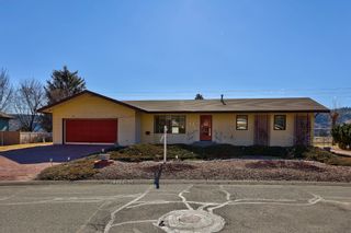 Main Photo: 3665 Navatanee Drive in Kamloops: South Thompson House for sale : MLS®# 166110