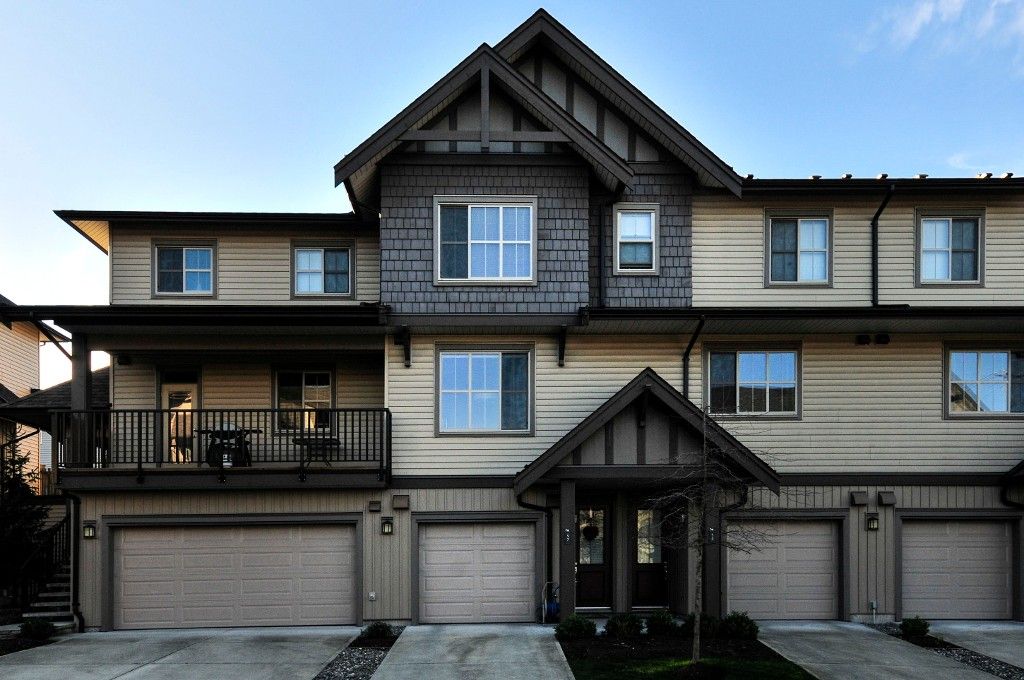 Main Photo: 57 9525 204 Street in : Walnut Grove Townhouse for sale (Langley)  : MLS®# F1432502