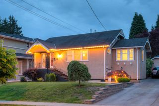Photo 1: 224 DURHAM Street in New Westminster: GlenBrooke North House for sale in "GLENBROOKE NORTH" : MLS®# R2175772