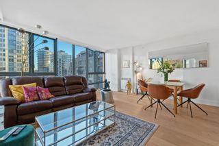 Photo 3: 1901 930 CAMBIE Street in Vancouver: Yaletown Condo for sale in "PACIFIC PLACE LANDMARK II" (Vancouver West)  : MLS®# R2736676