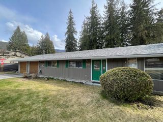 Photo 8: 709 Spruce Street, in Sicamous: House for sale : MLS®# 10272557