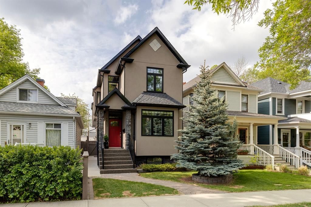 Main Photo: 1603 15 Avenue SW in Calgary: Sunalta Detached for sale : MLS®# A2052249