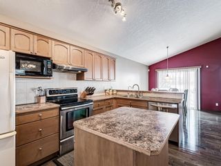 Photo 9: 57 Brightondale Parade SE in Calgary: New Brighton Detached for sale : MLS®# A1057085