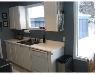 Photo 5: 1045 HOWARD Avenue in WINNIPEG: Fort Garry / Whyte Ridge / St Norbert Residential for sale (South Winnipeg)  : MLS®# 2900782