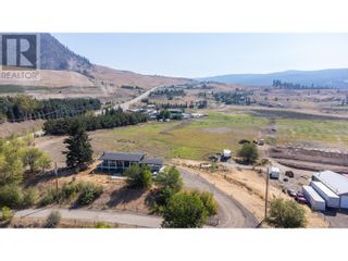 Photo 2: 2197 Highway 33 E in Kelowna: Agriculture for sale : MLS®# 10303492