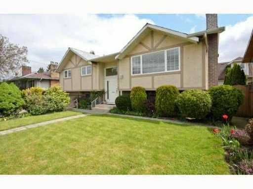 FEATURED LISTING: 104 HARVEY Street New Westminster