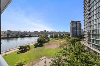 Main Photo: 505 8 SMITHE Mews in Vancouver: Yaletown Condo for sale (Vancouver West)  : MLS®# R2883255
