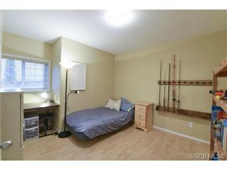 Photo 16: 846 Finlayson St in VICTORIA: Vi Mayfair Half Duplex for sale (Victoria)  : MLS®# 725172