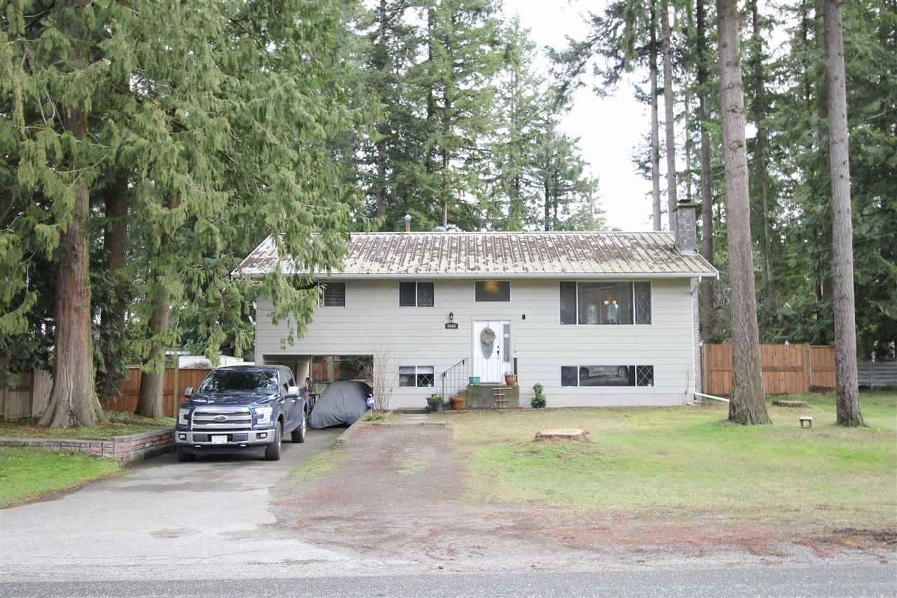Main Photo: 4660 198A Street in Langley: Langley City House for sale in "Mason Heights" : MLS®# R2433385