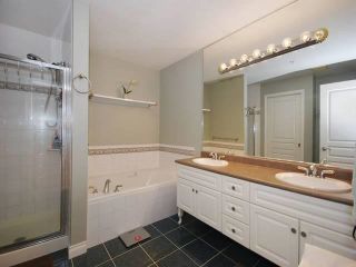 Photo 14: 131 1185 PACIFIC Street in Coquitlam: North Coquitlam Townhouse for sale in "CENTREVILLE" : MLS®# R2715684