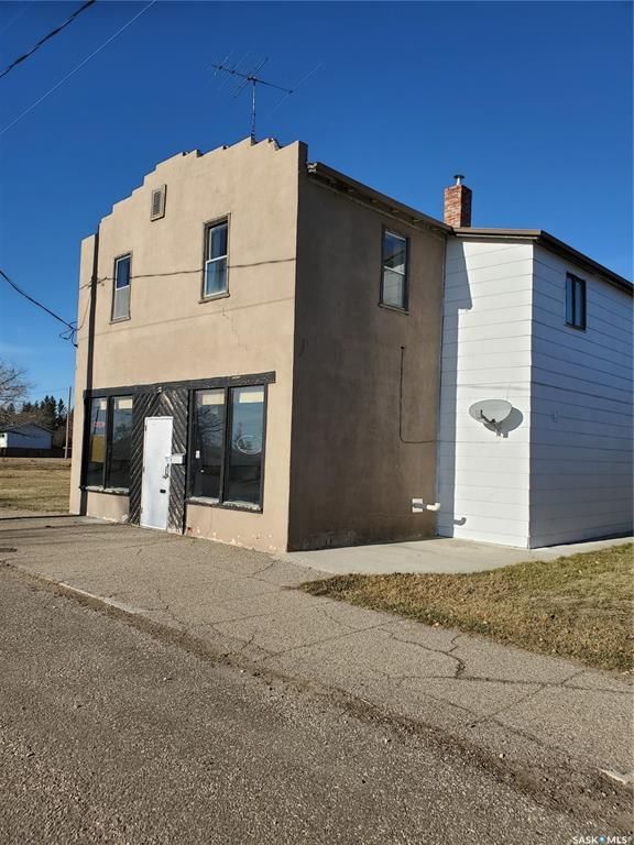 Main Photo: 205 Main Street in Aberdeen: Commercial for sale : MLS®# SK895421