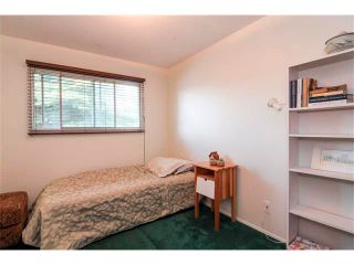 Photo 27: 416 RUNDLEHILL Way NE in Calgary: Rundle House for sale : MLS®# C4015836