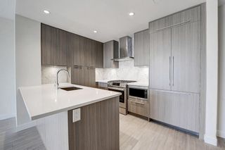Photo 3: 1508 930 16 Avenue SW in Calgary: Beltline Apartment for sale : MLS®# C4274898