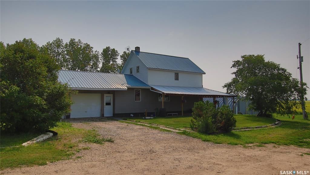Main Photo: Peters Acreage Laird RM in Laird: Residential for sale (Laird Rm No. 404)  : MLS®# SK938371