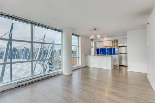 Photo 1: 2501 111 W GEORGIA Street in Vancouver: Downtown VW Condo for sale (Vancouver West)  : MLS®# R2327065