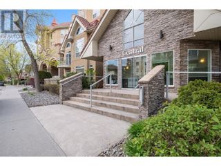 Photo 1: 1088 Sunset Drive Unit# 349 in Kelowna: House for sale : MLS®# 10313166