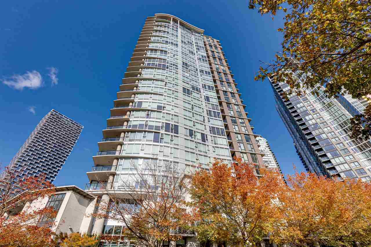 Main Photo: 3002 583 BEACH Crescent in Vancouver: Yaletown Condo for sale in "PARK WEST II" (Vancouver West)  : MLS®# R2593385