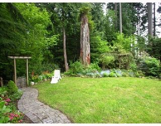 Photo 10: 1065 Blue Grouse Way in North Vancouver: Grouse Woods House  : MLS®# V710438