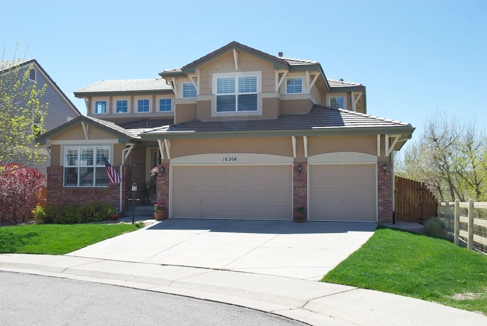 Main Photo: 10208 Severn Lane in Parker: Meridian House for sale ()  : MLS®# 1130807
