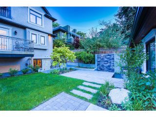 Photo 9: 3715 W 22ND Avenue in Vancouver: Dunbar House for sale in "DUNBAR" (Vancouver West)  : MLS®# V1070247