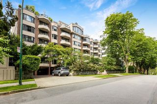 Photo 35: 404 1950 ROBSON Street in Vancouver: West End VW Condo for sale in "THE CHATSWORTH" (Vancouver West)  : MLS®# R2699993