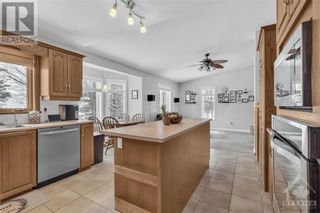 Photo 8: 71 DEERFIELD DRIVE in White Lake: House for sale : MLS®# 1330877