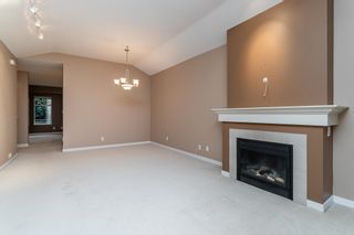 Photo 5: 7 15188 62A Avenue in Surrey: Sullivan Station Townhouse for sale in "Gillis Walk" : MLS®# R2742911